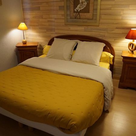 Chambres D'Hotes Kerioret Izella Kerlaz Kültér fotó